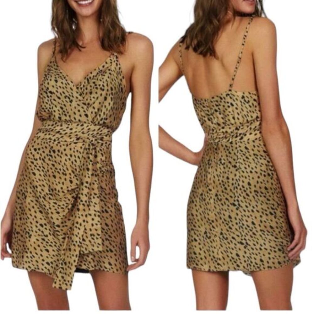 Vix Women’s M Lassi Lyssa Crossover Mini Dress Cheetah Animal Print Mobwife New